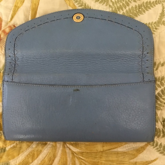 Cole Haan leather wallet beautiful blue. 8” x4”. 12 enclosure areas inside. - Picture 3 of 5